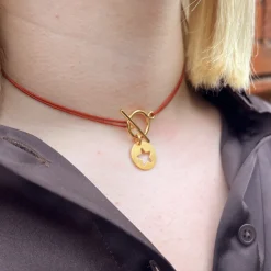 Collier fin doré étoile "Lou"