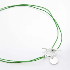 Collier fin médaille "Lou"